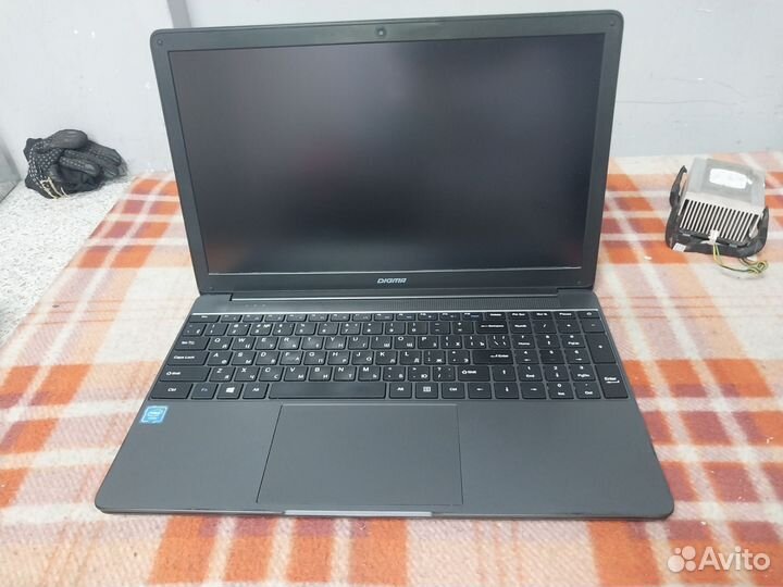 Ноутбук digma