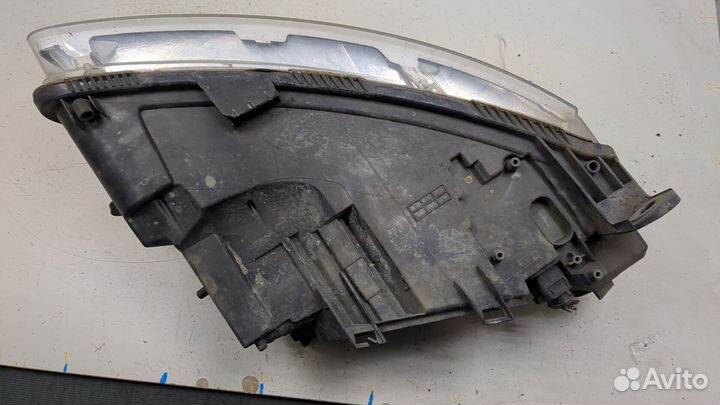 Фара (передняя) левая Audi A6 (C6)