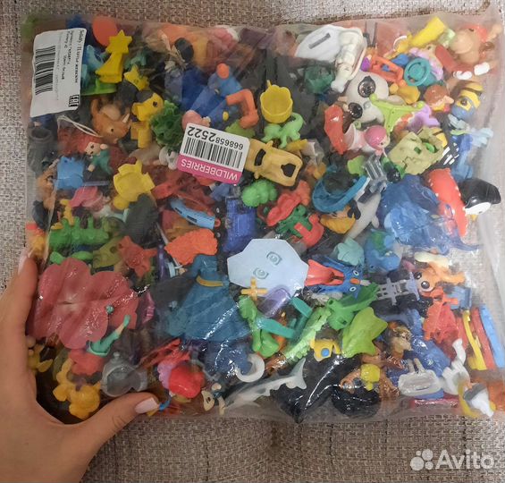 Игрушки киндер пакетом