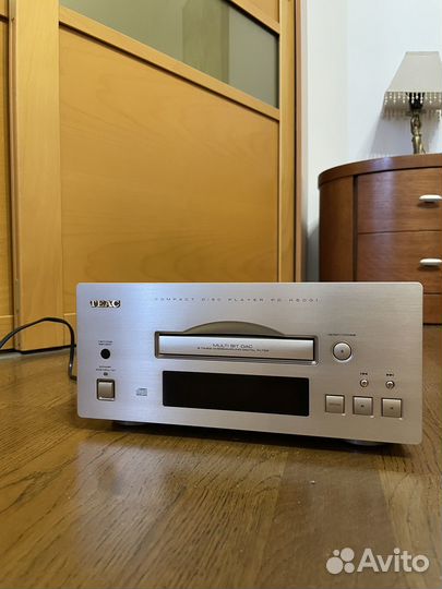 CD проигрыватель Teac PD-H500i