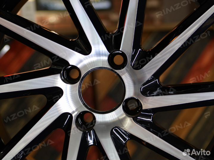 Литые диски Vossen R17 для Ваз (LADA)