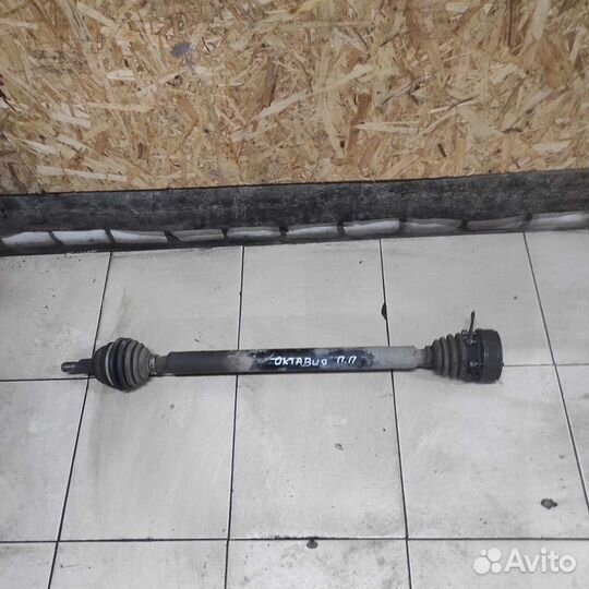 Привод передний правый Skoda Octavia a4 tur