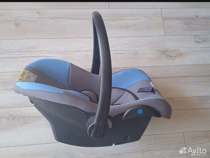 Детское авто кресло