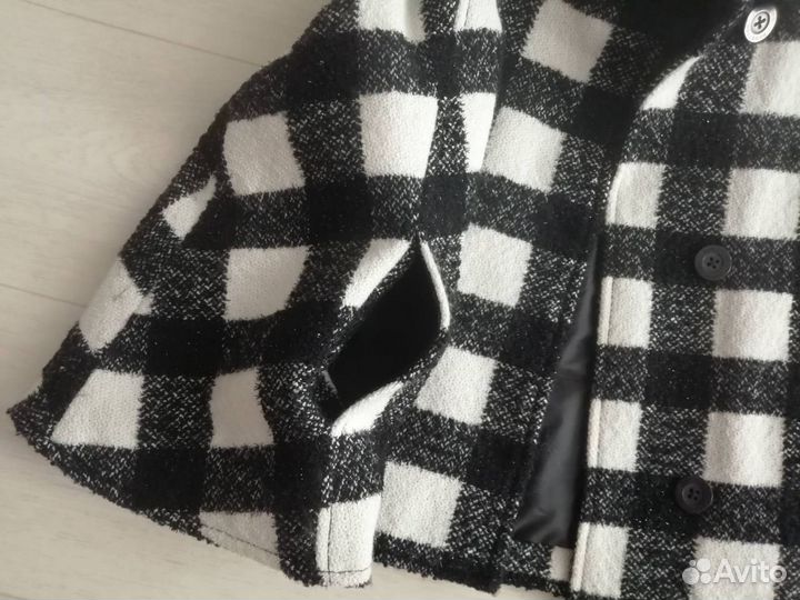 Пончо Benetton на рост от 140 до 155см