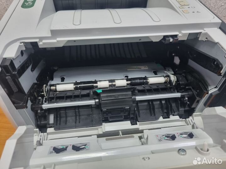 Принтер лазерный HP 2055dn