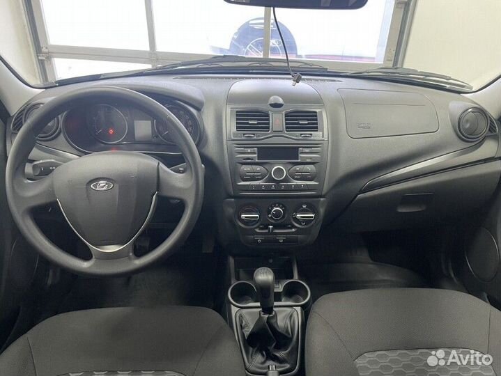 LADA Granta 1.6 МТ, 2021, 39 885 км