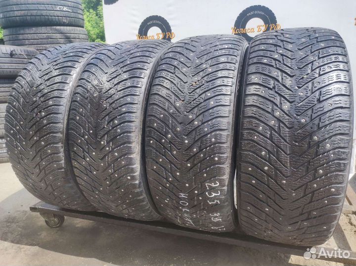 Nokian Tyres Hakkapeliitta 8 235/55 R17 103T