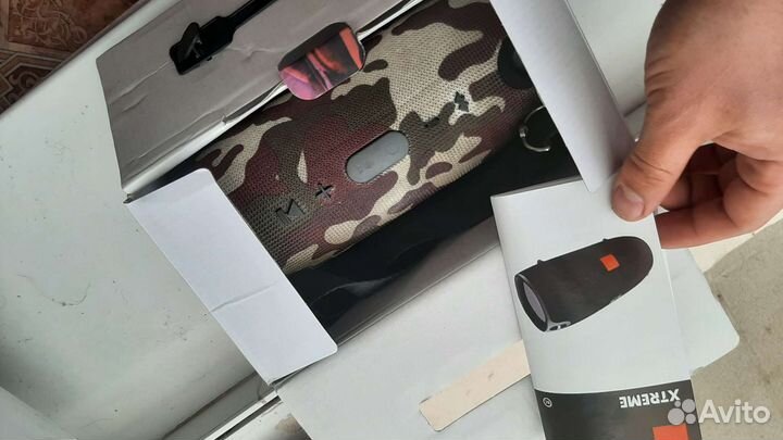 Блютуз колонка JBL