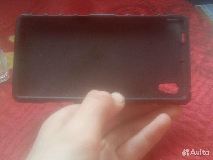 Нашëл чехол от телефона