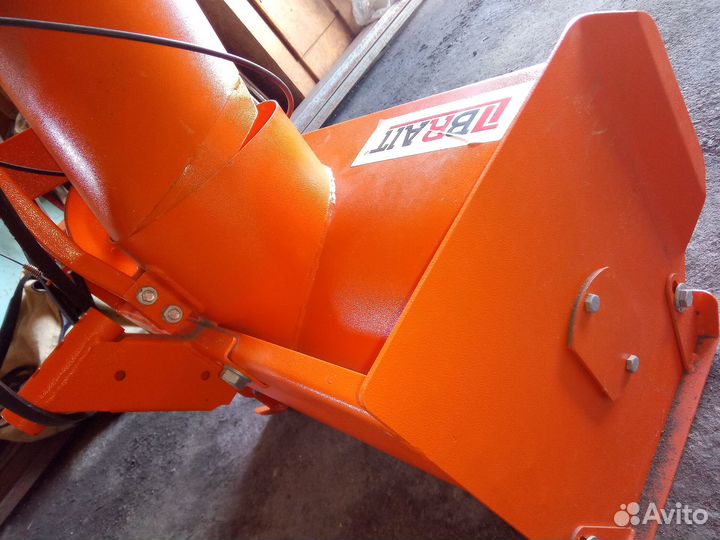 Снегоуборщик для мотоблока