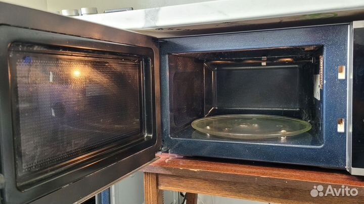 Микроволновая печь Samsung