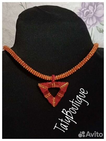 Подвеска и Брелок из бисера и бусин