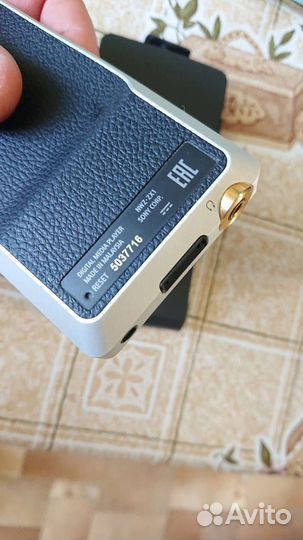 Плеер премиум Sony Walkman NWZ ZX 1