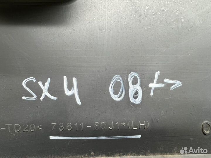 Накладка (кузов внутри) Suzuki Sx4 седан M16A 2008