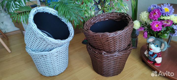 Кашпо из ротанга