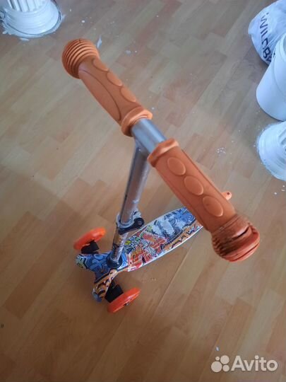 Самокат детский трехколесный бу