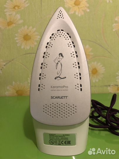 Утюг scarlett