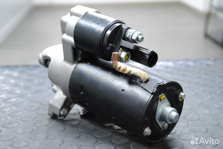 Стартер Audi A4, A5, A6, Q5 2.7 TDi, 3.0 TDi