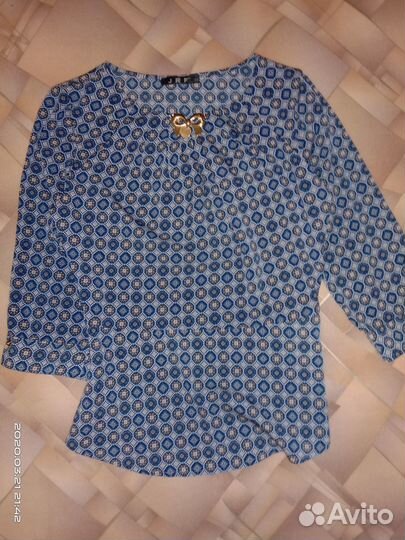 Продам блузку