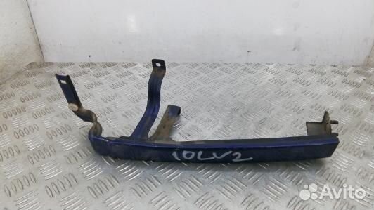 Ус под фару (ресничка) правый isuzu trooper 2 2 (1