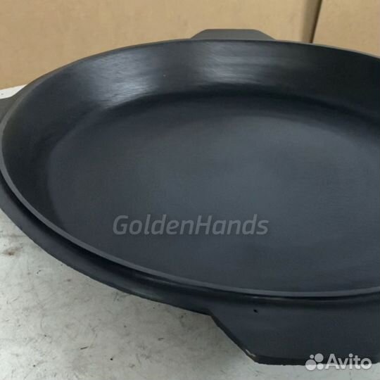 Чугунная сковорода / крышка на казан