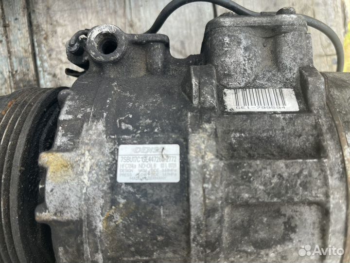 Компрессор кондиционера BMW F01