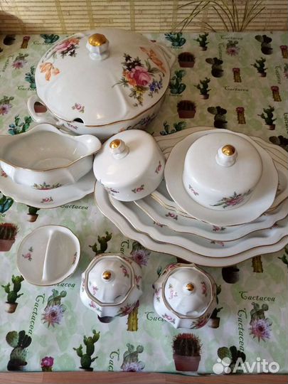 Сервиз столовый