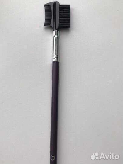 Бижутерия и кисть Oriflem