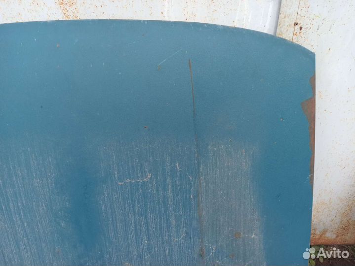 Капот Volkswagen Passat B3