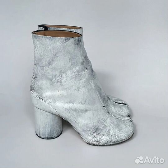 Ботинки Maison Margiela Painted Tabi Boots