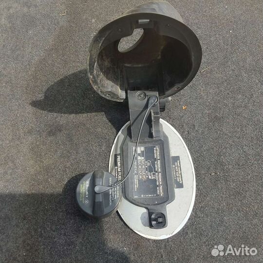 Mercedes ml w163 w164 лючёк бензобака