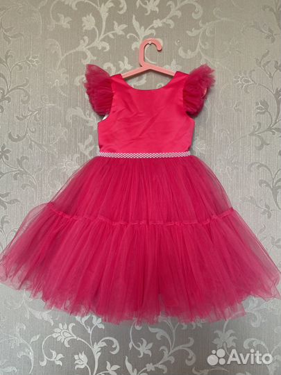 Платье для девочки нарядное 110