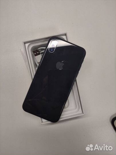 iPhone Xs, 64 ГБ