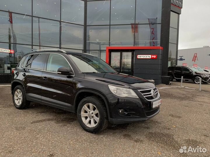 Volkswagen Tiguan 2.0 AT, 2010, 156 900 км