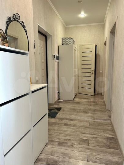 2-к. квартира, 71 м², 1/7 эт.