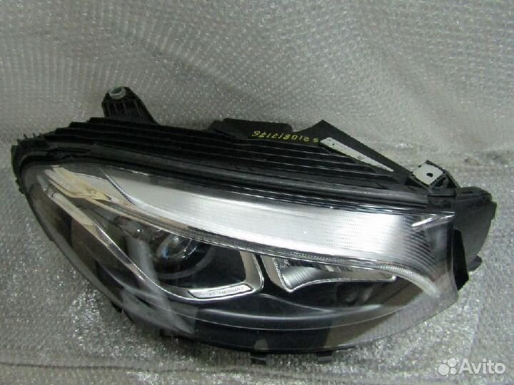 Фара правая Mercedes-Benz GLC