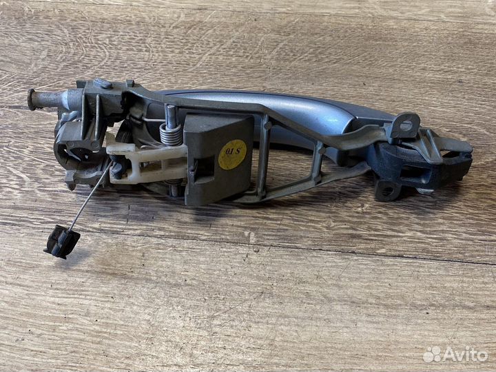 Volkswagen touareg внешняя ручка двери