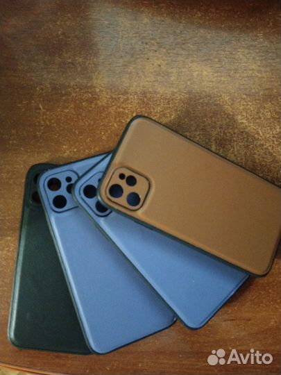 Чехол на iPhone 11