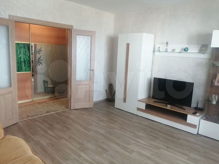 2-к. квартира, 66,8 м², 6/10 эт.