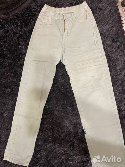 Джинсы женские прямые 28 размер бежево-зеленые