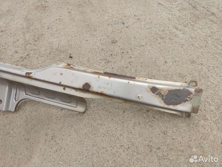 Фартук Волга 31105