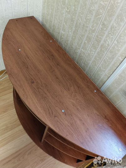 Тумба под телевизор