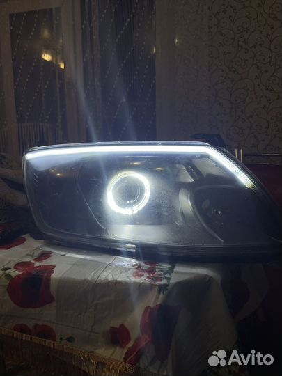 Фары на LADA granta