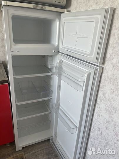 Холодильник