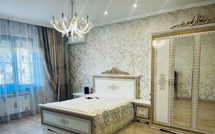 Дом 270,5 м² на участке 4 сот.