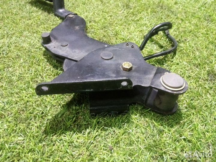 Рычаг стояночного тормоза Mercedes-Benz G-Class