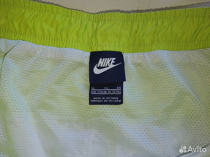 Шорты Nike размер XL 158-170 13-15 лет разноцвет