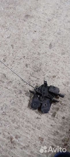 Замок крышки багажника лада гранта