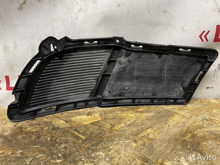 KIA Cerato 2 заглушка птф левая