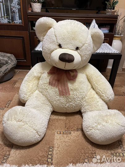 Плюшевый медведь